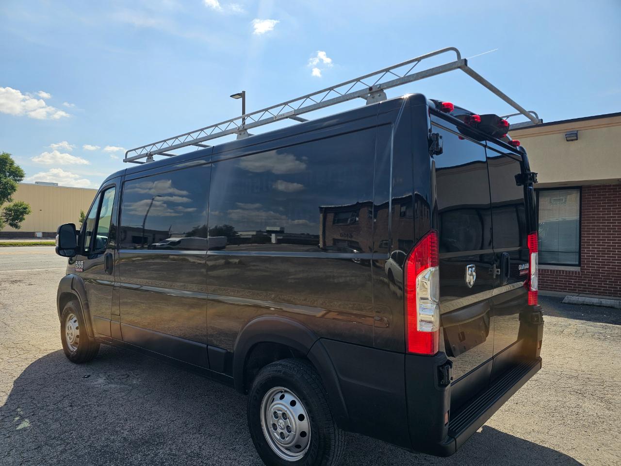RAM ProMaster Cargo Van 1500 Low Roof 136" WB 2021