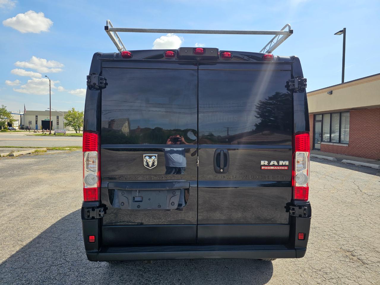 RAM ProMaster Cargo Van 1500 Low Roof 136" WB 2021