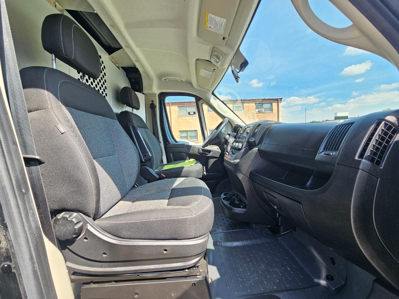 RAM ProMaster Cargo Van 1500 Low Roof 136" WB 2021