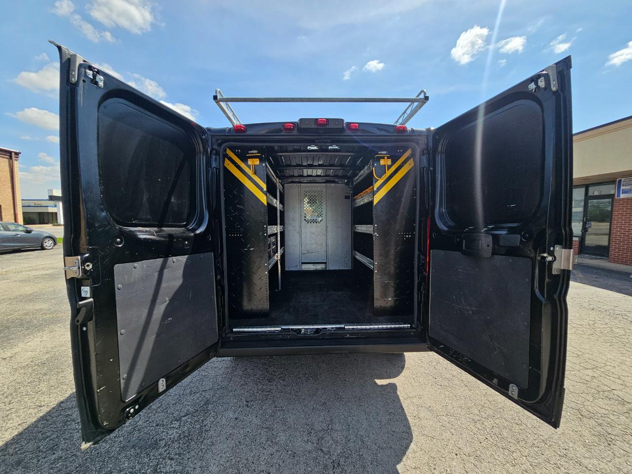 RAM ProMaster Cargo Van 1500 Low Roof 136" WB 2021