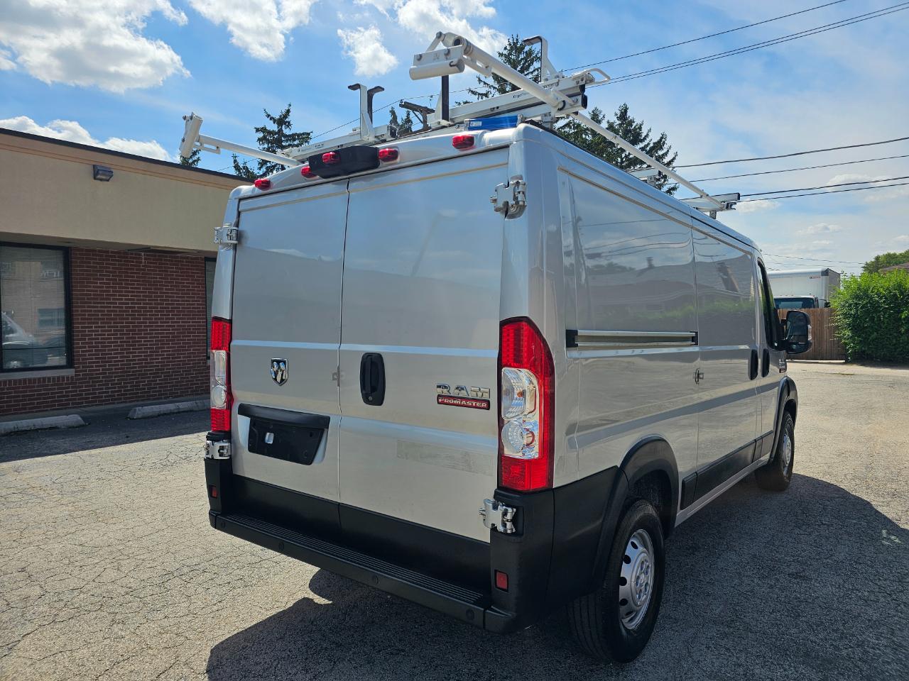 RAM ProMaster Cargo Van 2500 Low Roof 136" WB 2021