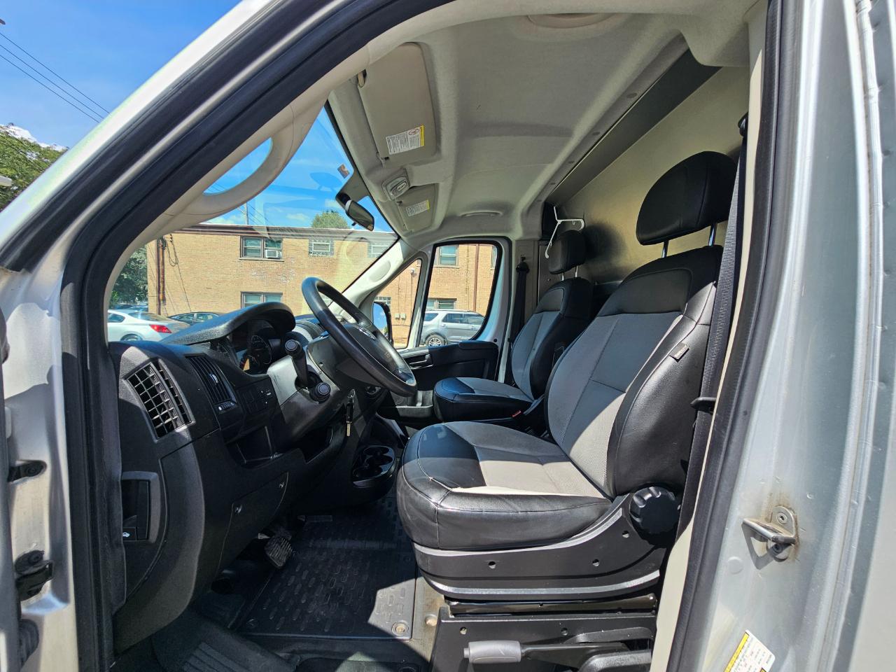 RAM ProMaster Cargo Van 2500 Low Roof 136" WB 2021