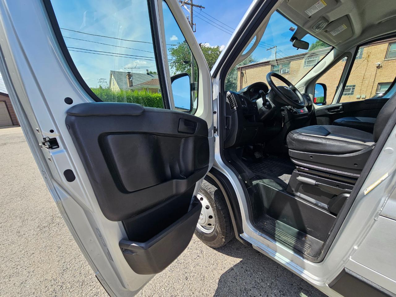 RAM ProMaster Cargo Van 2500 Low Roof 136" WB 2021