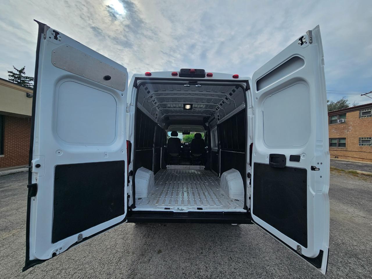 RAM ProMaster Cargo Van Tradesman 2500 High Roof 159" WB w/Pass Seat 2026