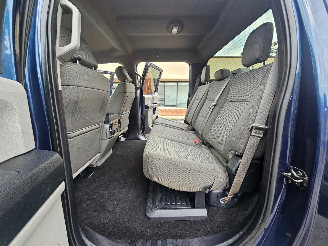 Ford Super Duty F-250 SRW XLT 4WD Crew Cab 8' Box 2019