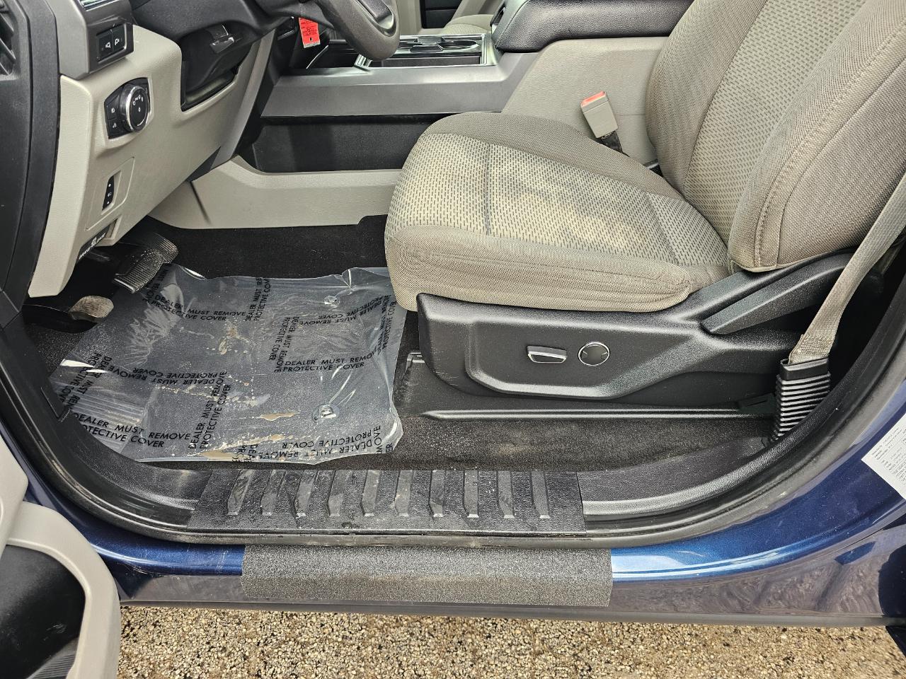 Ford Super Duty F-250 SRW XLT 4WD Crew Cab 8' Box 2019