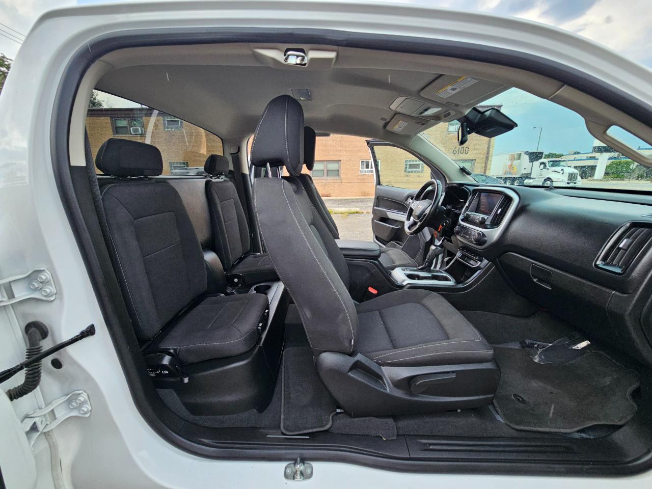 Chevrolet Colorado 2WD Ext Cab 128" LT 2021