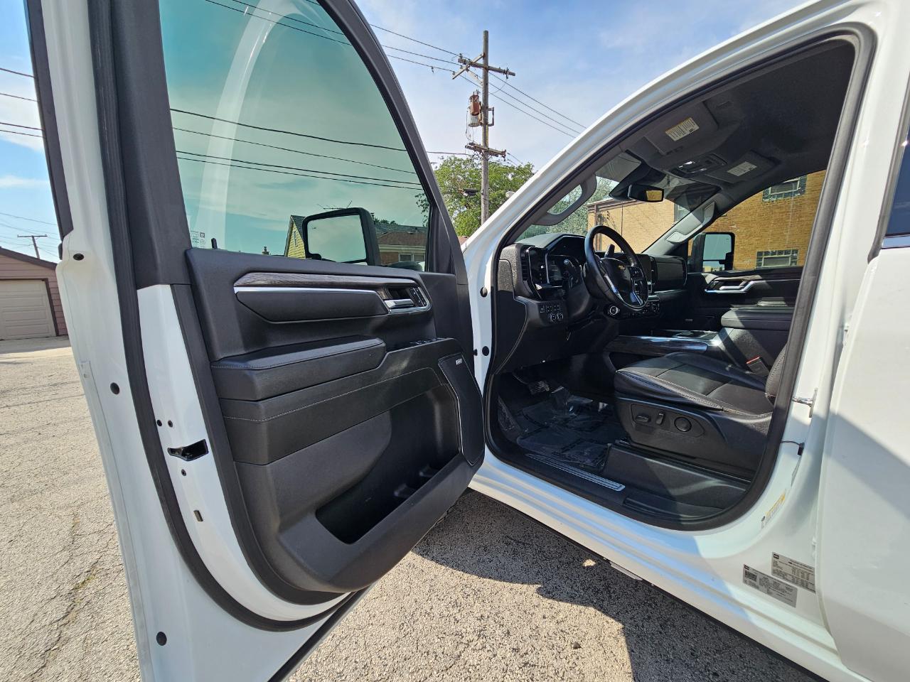 Chevrolet Silverado 3500HD 4WD Crew Cab 159" LTZ 2024