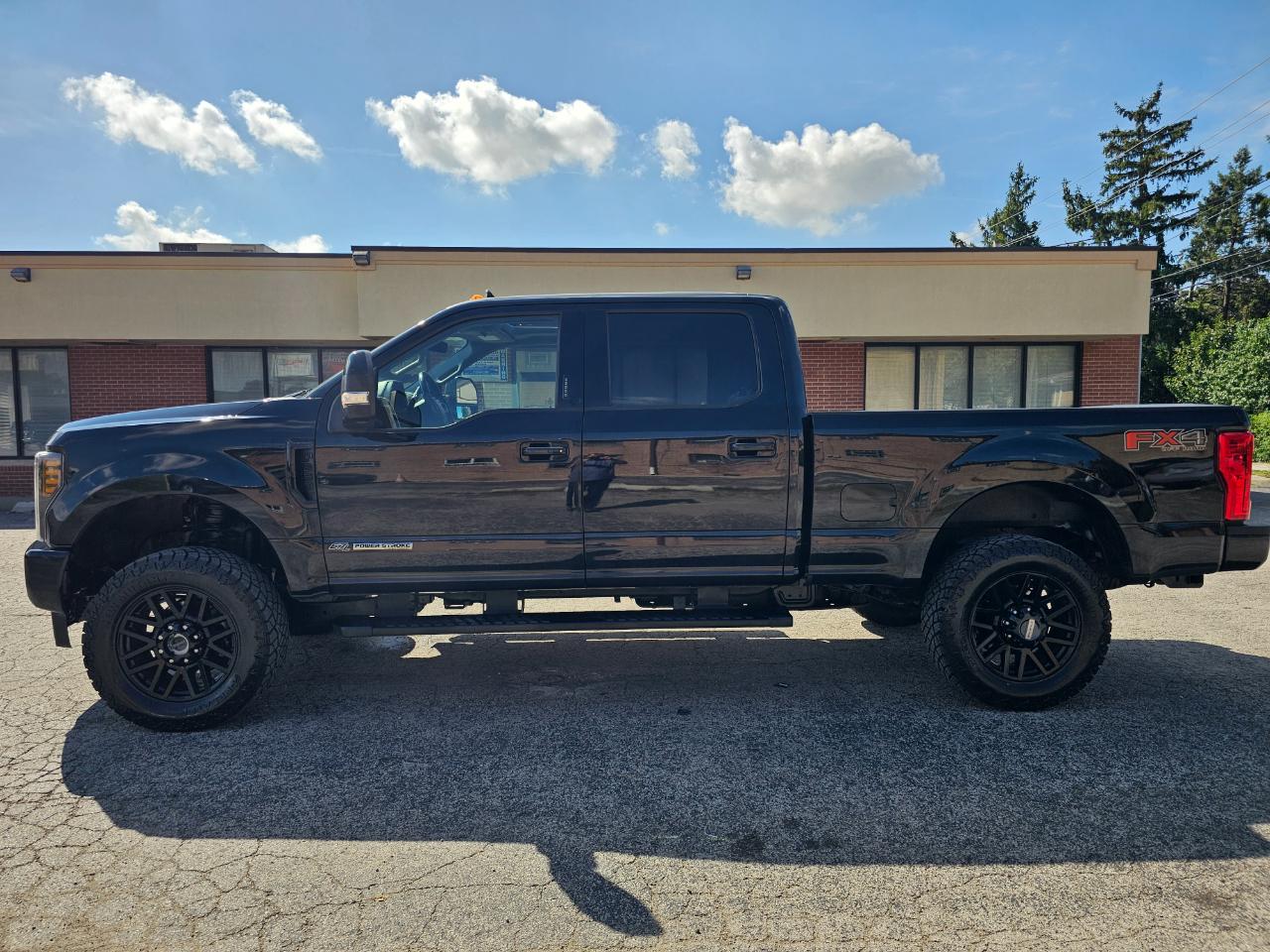 Ford Super Duty F-250 SRW Limited 4WD Crew Cab 6.75' Box 2019