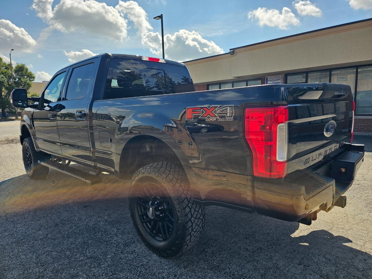 Ford Super Duty F-250 SRW Limited 4WD Crew Cab 6.75' Box 2019