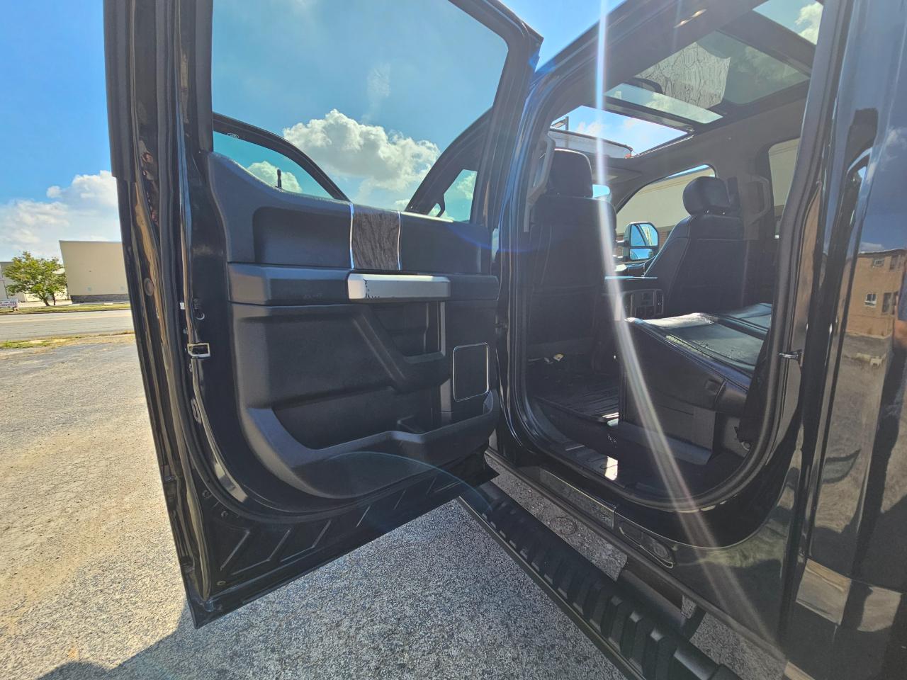 Ford Super Duty F-250 SRW Limited 4WD Crew Cab 6.75' Box 2019