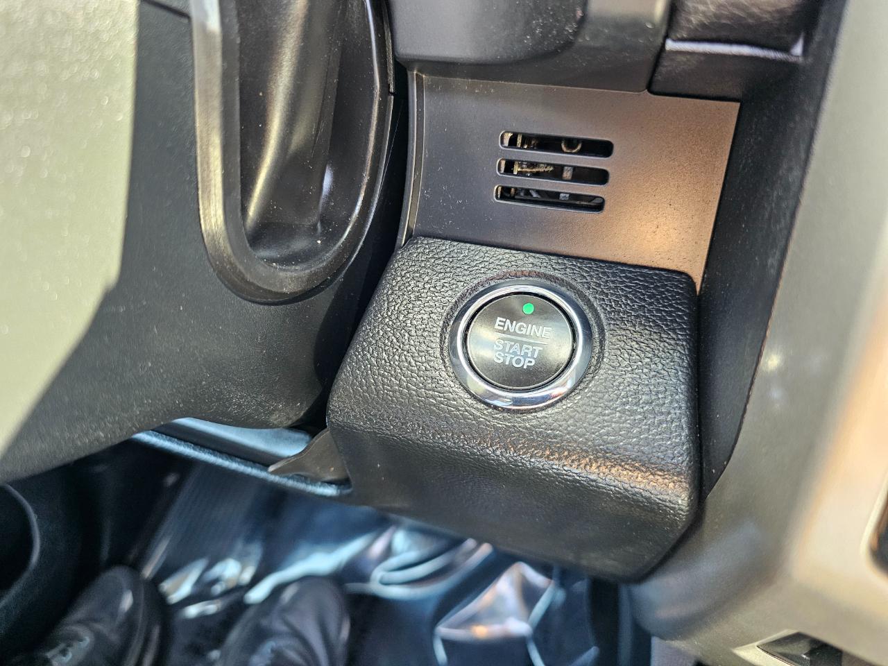 Ford Super Duty F-250 SRW Limited 4WD Crew Cab 6.75' Box 2019