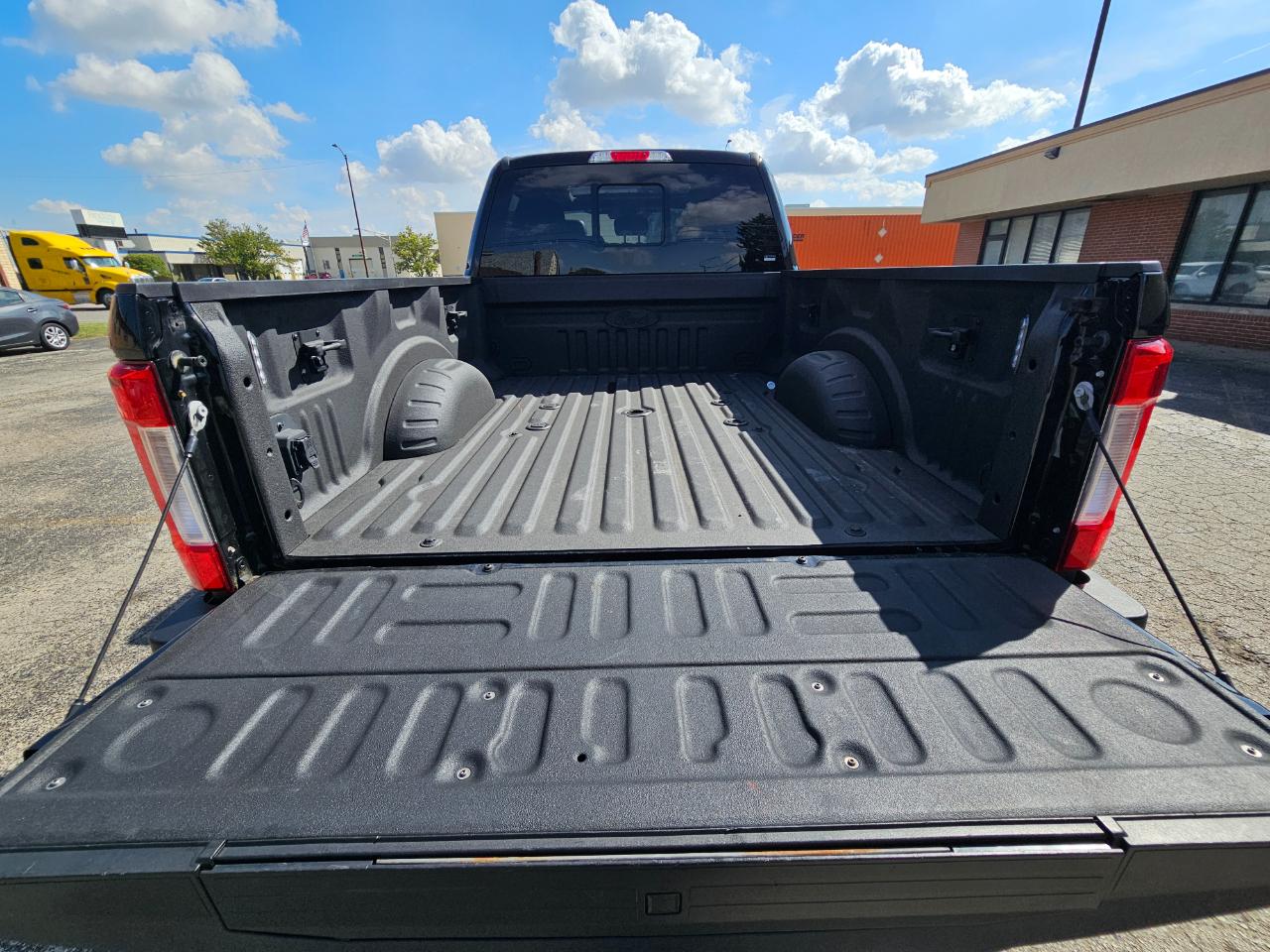 Ford Super Duty F-250 SRW Limited 4WD Crew Cab 6.75' Box 2019