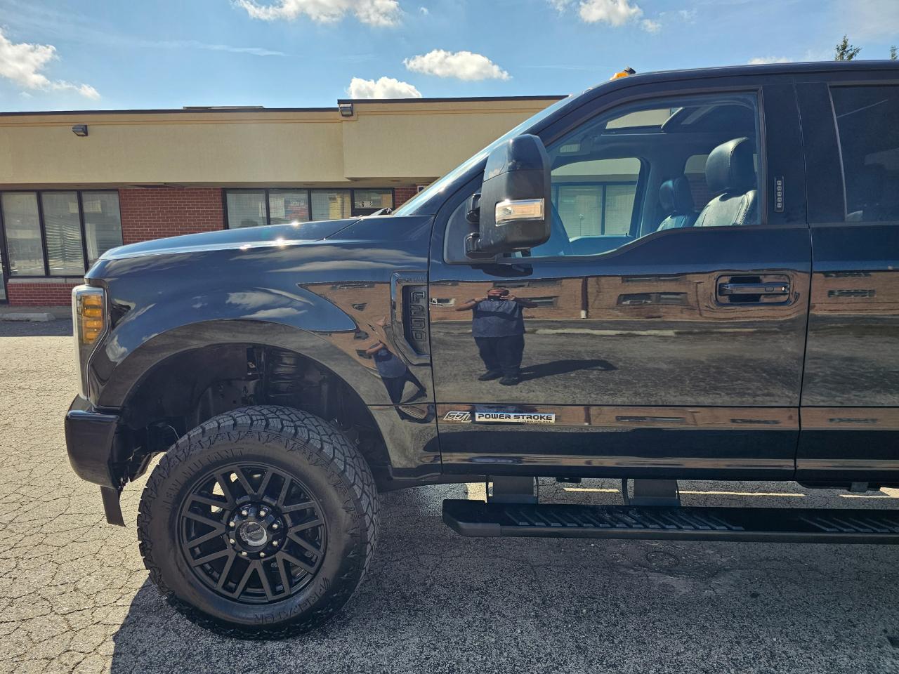 Ford Super Duty F-250 SRW Limited 4WD Crew Cab 6.75' Box 2019