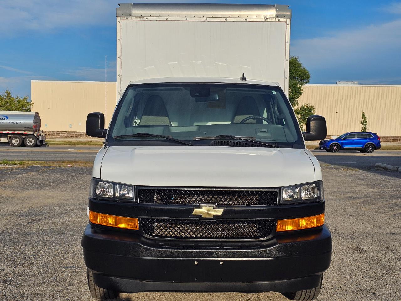 Chevrolet Express Commercial Cutaway 3500 Van 139" 2021