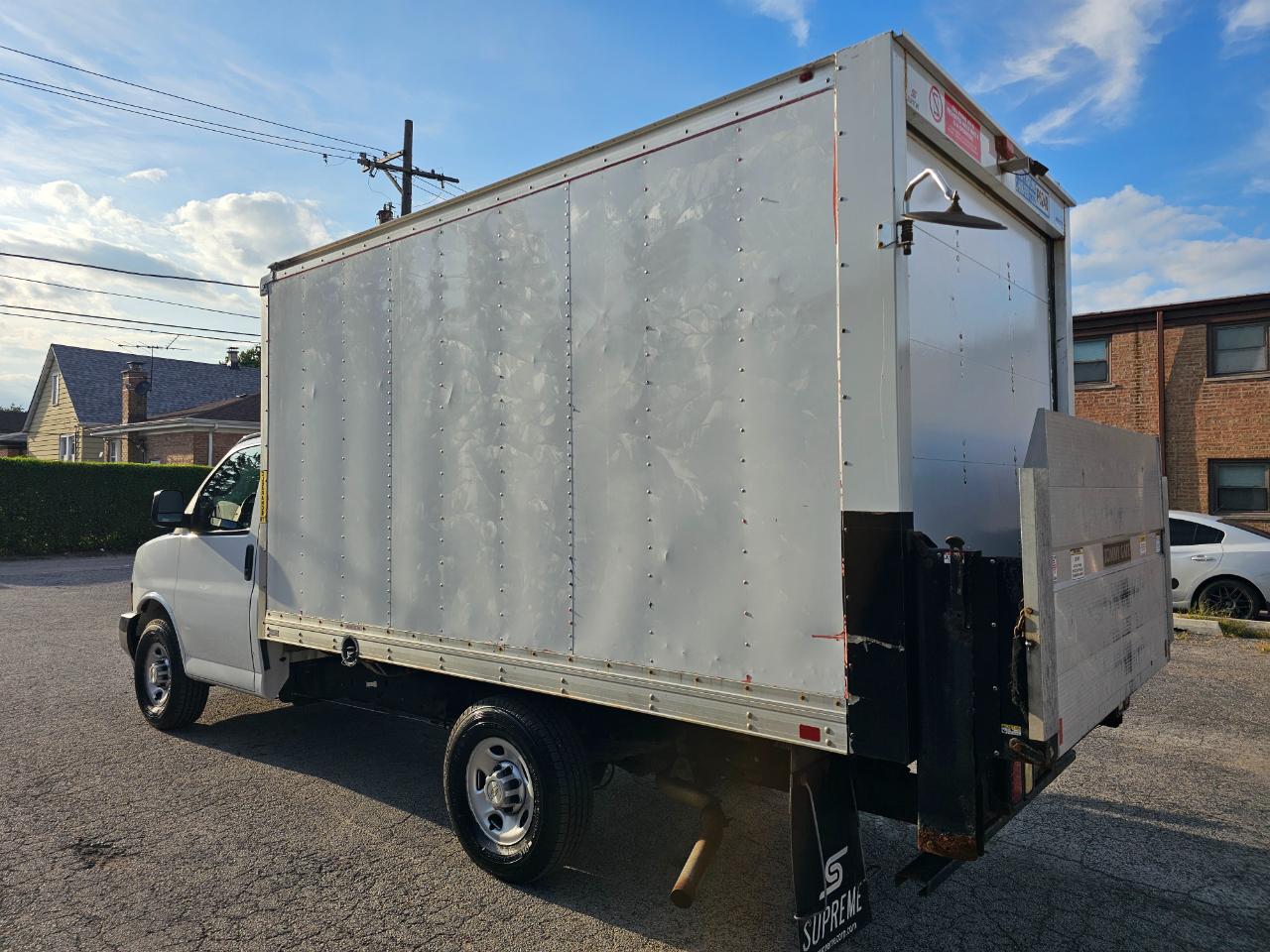 Chevrolet Express Commercial Cutaway 3500 Van 139" 2021