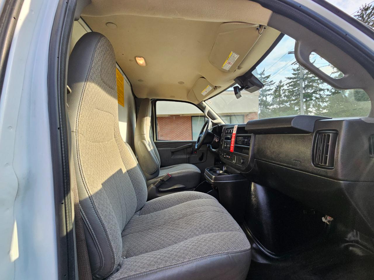 Chevrolet Express Commercial Cutaway 3500 Van 139" 2021