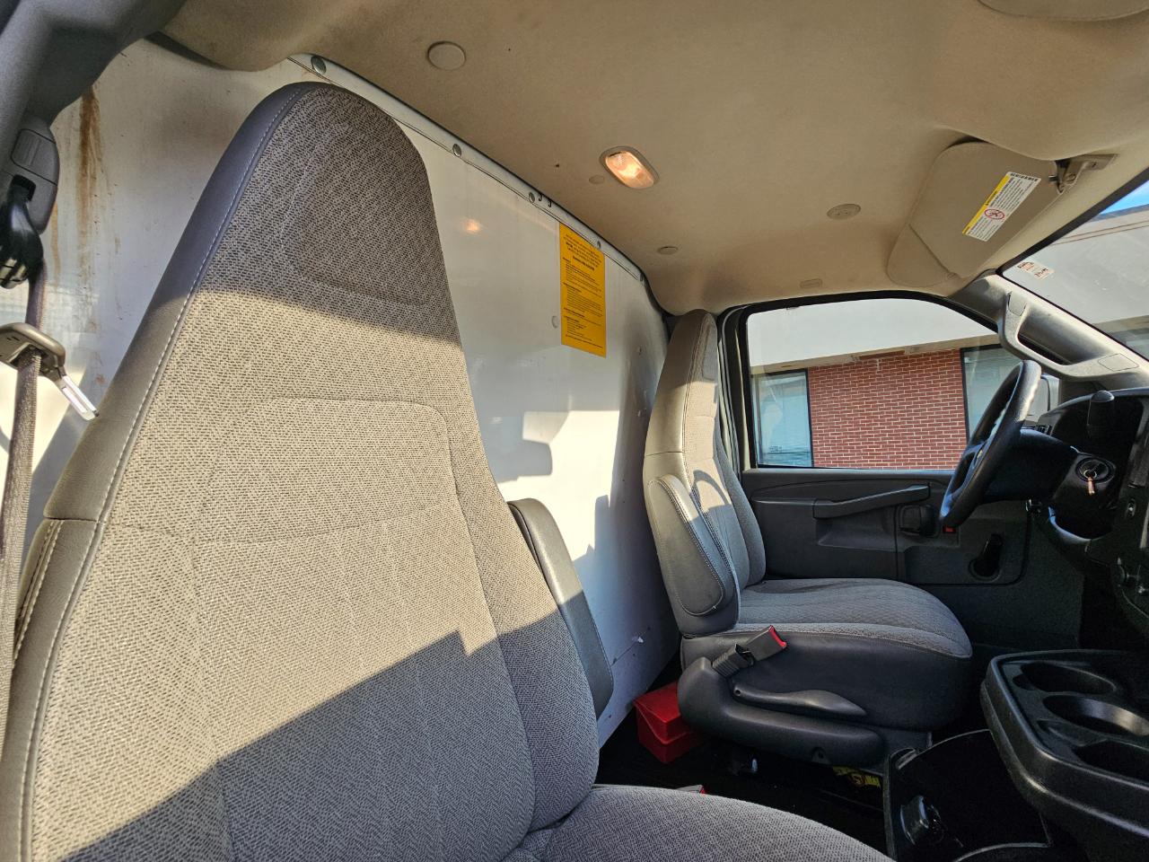 Chevrolet Express Commercial Cutaway 3500 Van 139" 2021