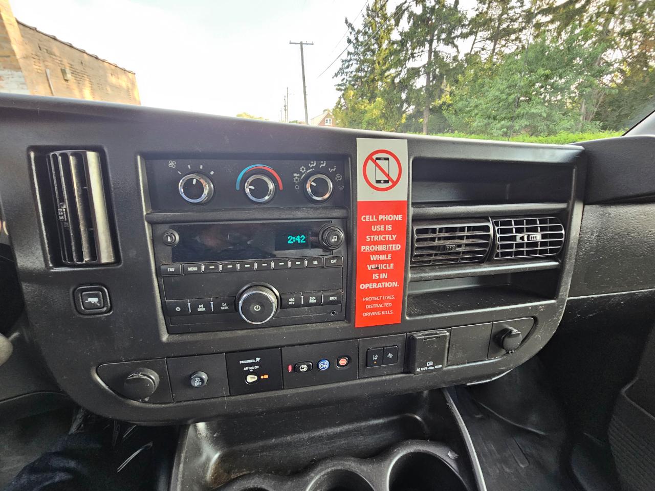 Chevrolet Express Commercial Cutaway 3500 Van 139" 2021