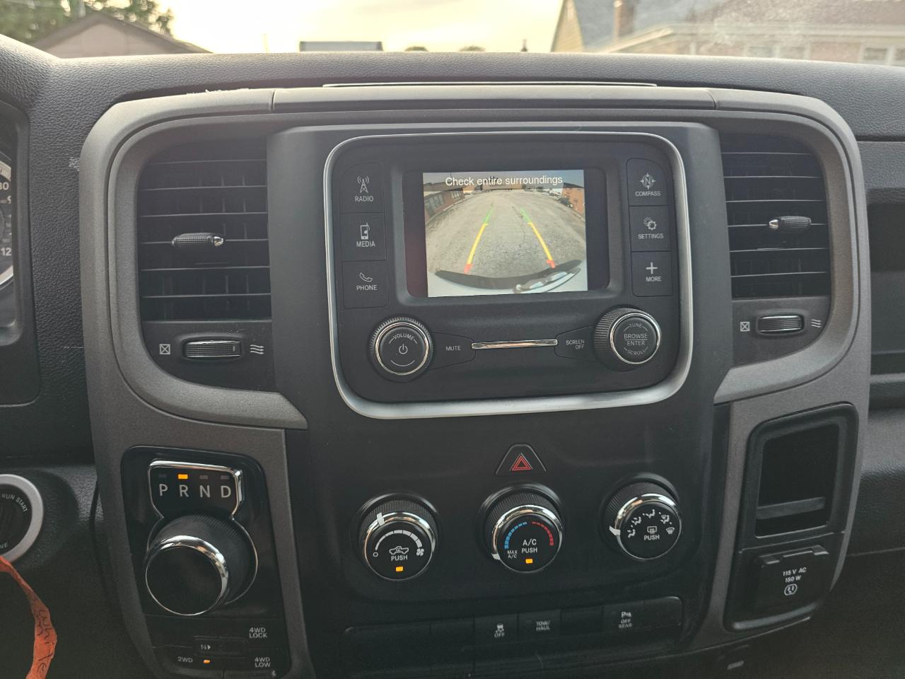 RAM 1500 Classic Tradesman 4x4 Quad Cab 6'4" Box 2023