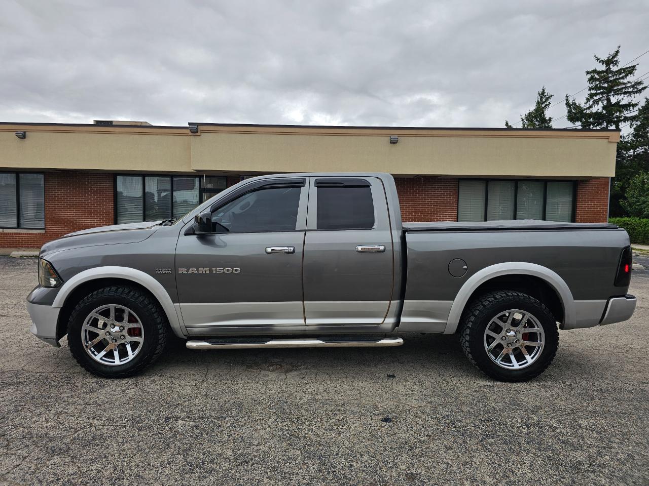 RAM 1500 2WD Quad Cab 140.5" Express 2012