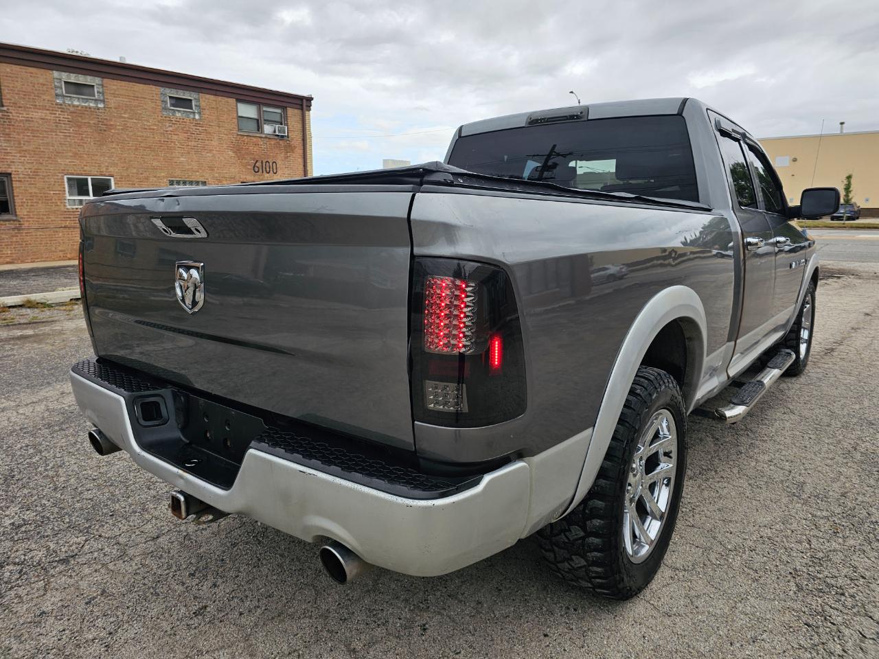 RAM 1500 2WD Quad Cab 140.5" Express 2012