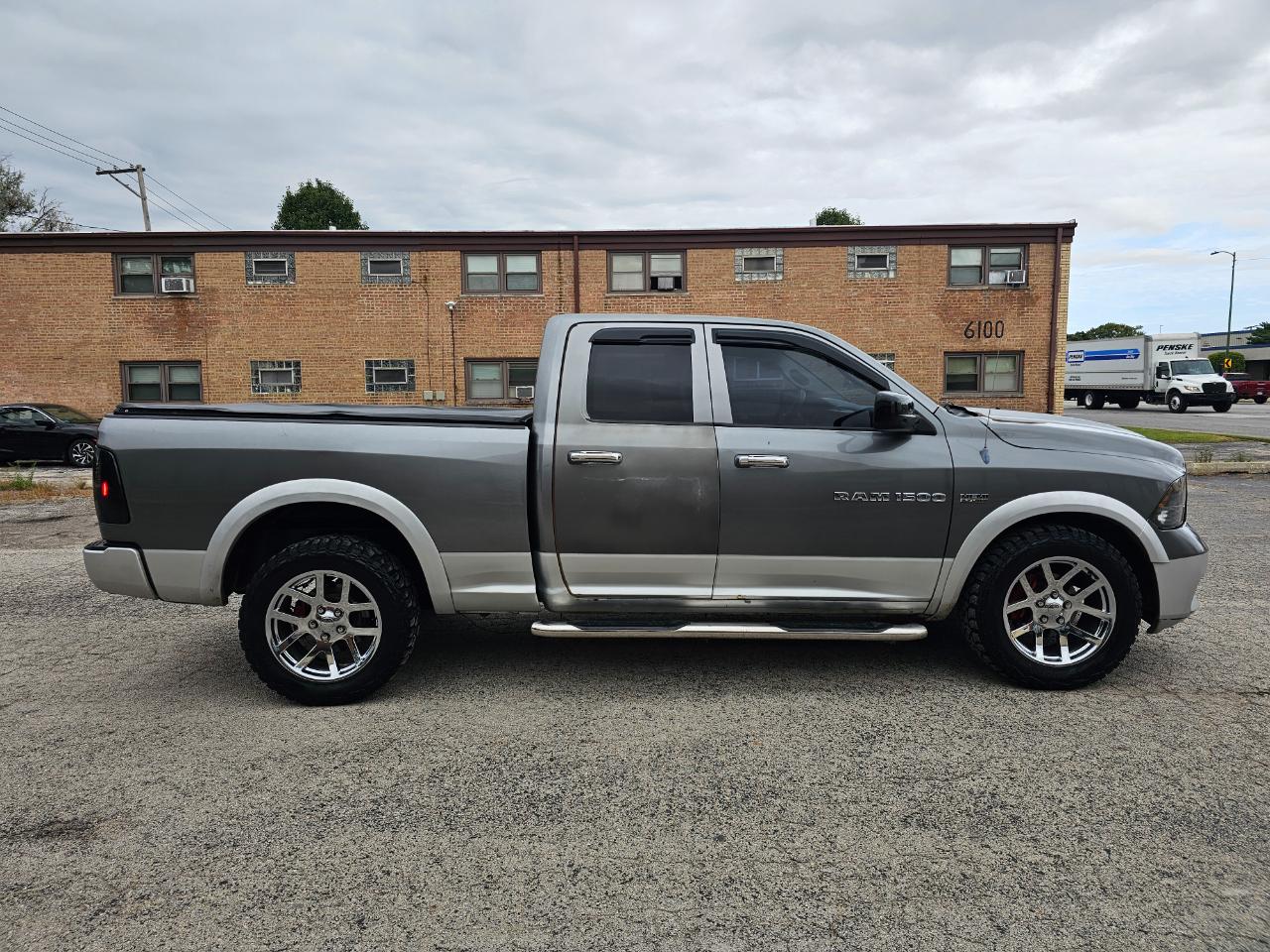 RAM 1500 2WD Quad Cab 140.5" Express 2012