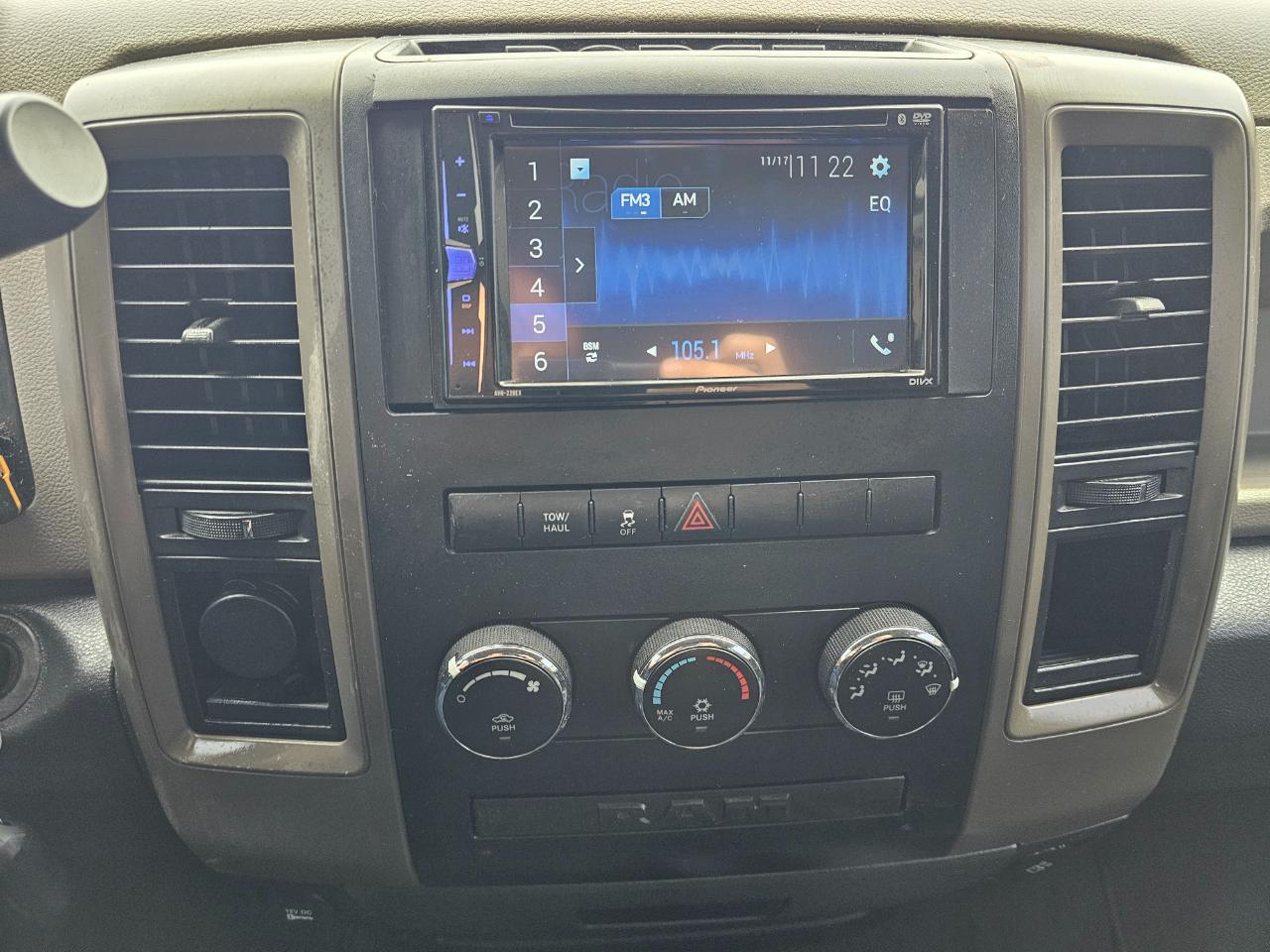 RAM 1500 2WD Quad Cab 140.5" Express 2012