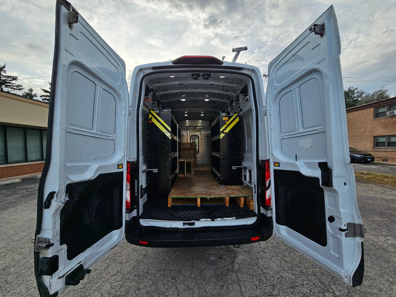 Ford Transit Cargo Van T-350 148" EL Hi Rf 9500 GVWR RWD 2020