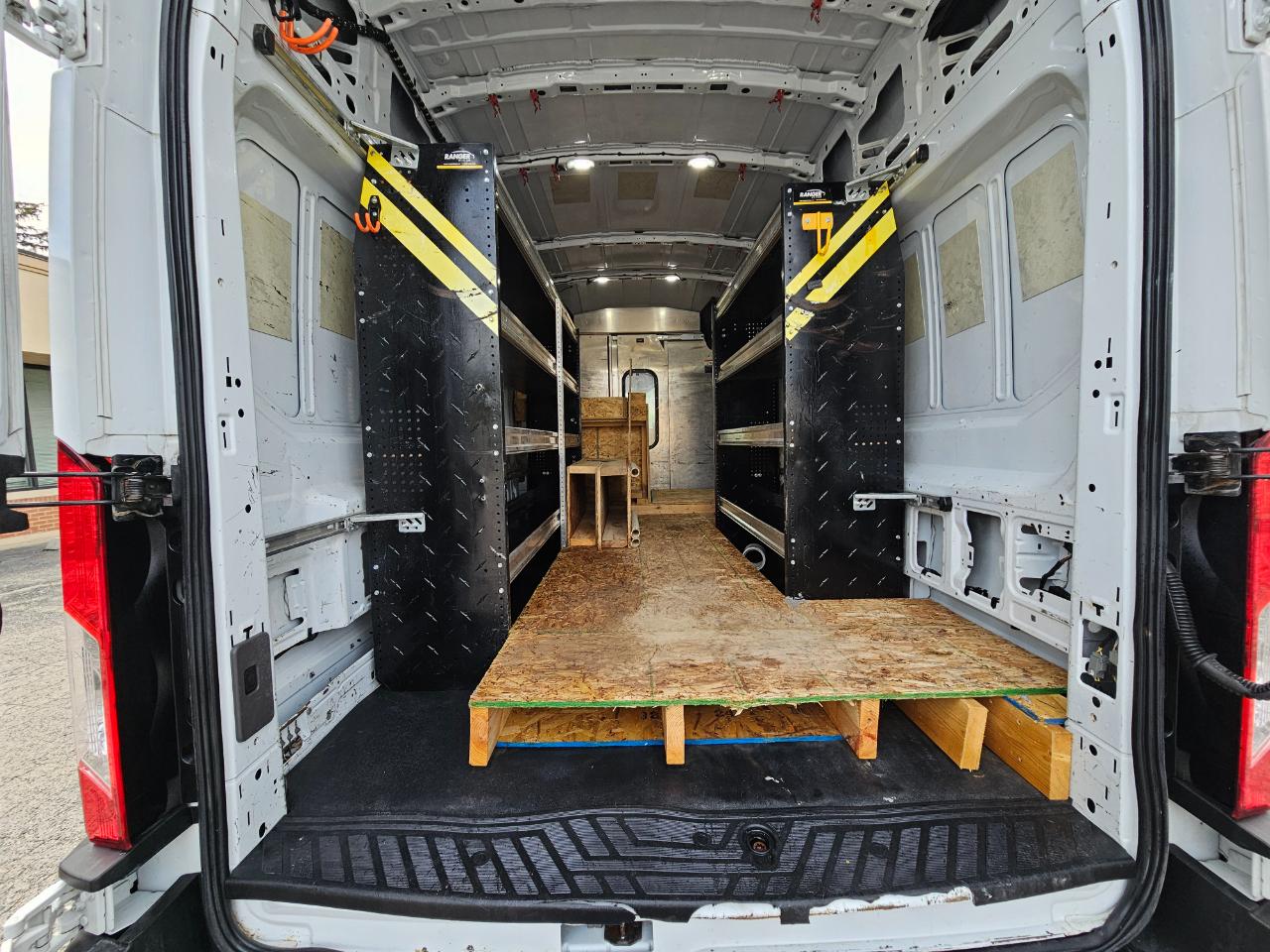 Ford Transit Cargo Van T-350 148" EL Hi Rf 9500 GVWR RWD 2020