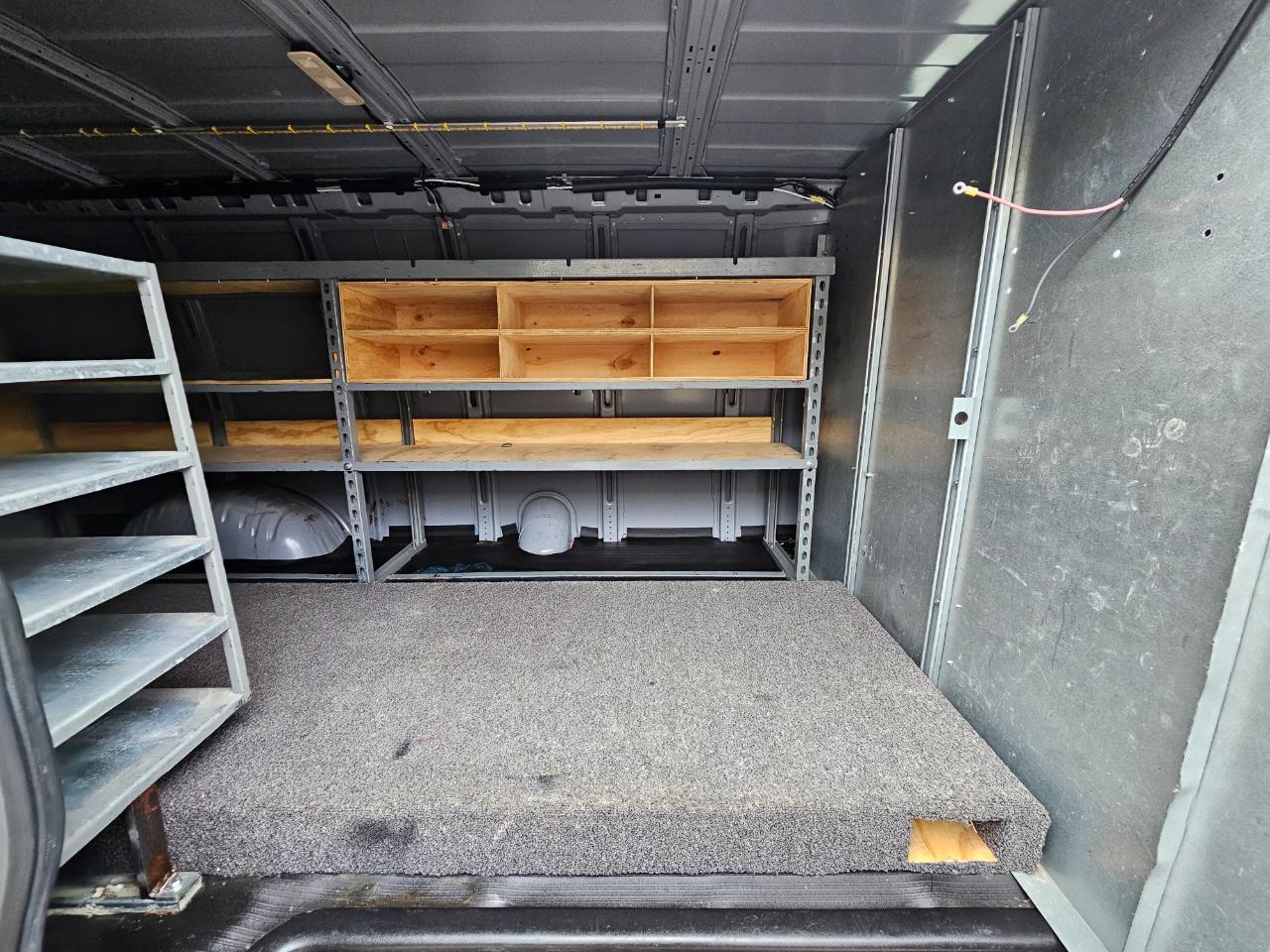 Chevrolet Express Cargo Van RWD 2500 155" 2021