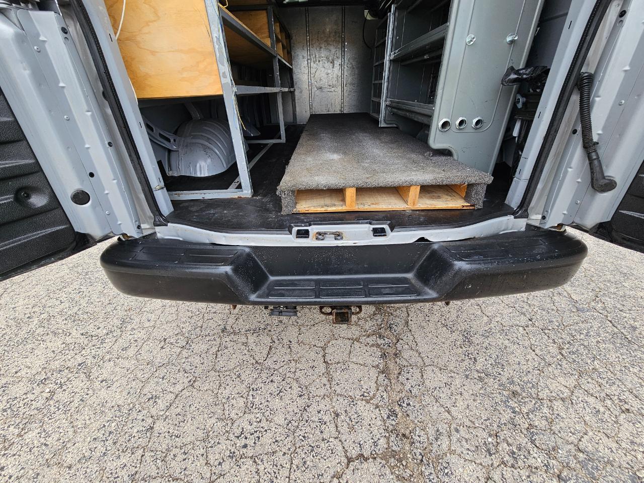 Chevrolet Express Cargo Van RWD 2500 155" 2021