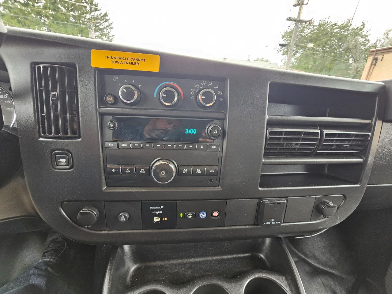Chevrolet Express Cargo Van RWD 2500 155" 2021