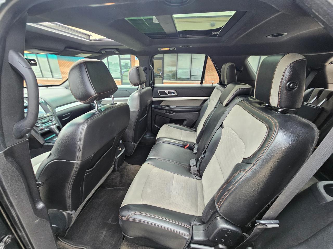 Ford Explorer XLT 4WD 2017