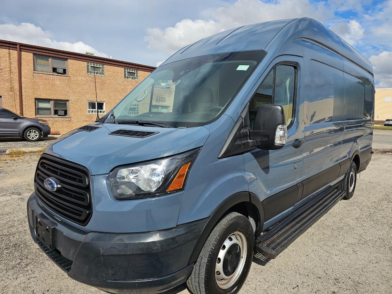 Ford Transit Van T-250 148" EL Hi Rf 9000 GVWR Sliding RH Dr 2019
