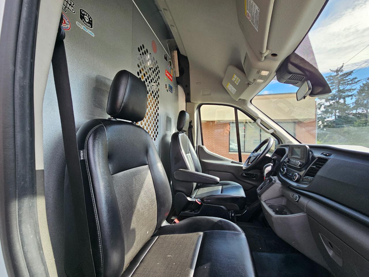Ford Transit Cargo Van T-250 148" EL Hi Rf 9070 GVWR RWD 2021