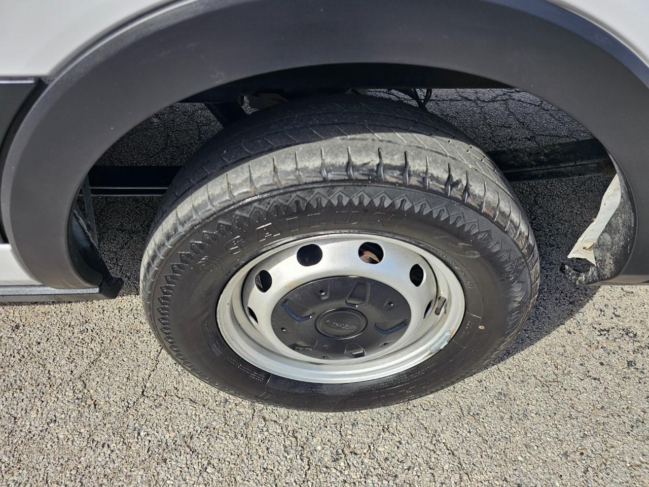 Ford Transit Cargo Van T-250 148" EL Hi Rf 9070 GVWR RWD 2021