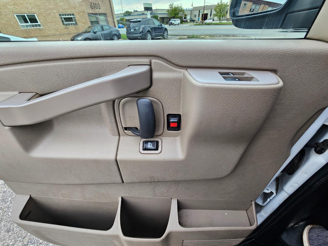 Chevrolet Express Cargo Van RWD 2500 135" 2019