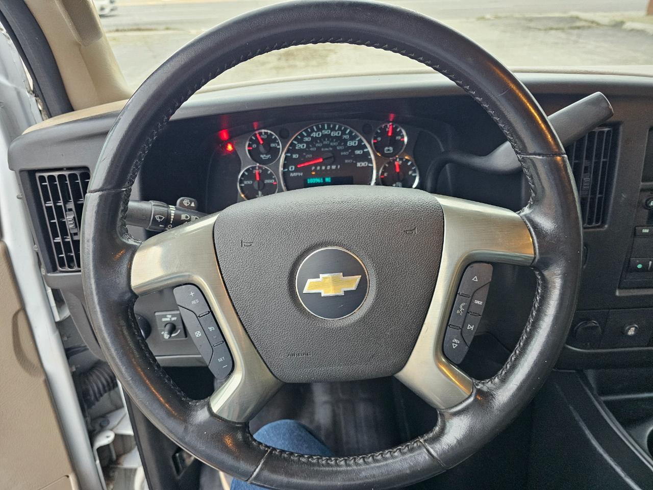 Chevrolet Express Cargo Van RWD 2500 135" 2019