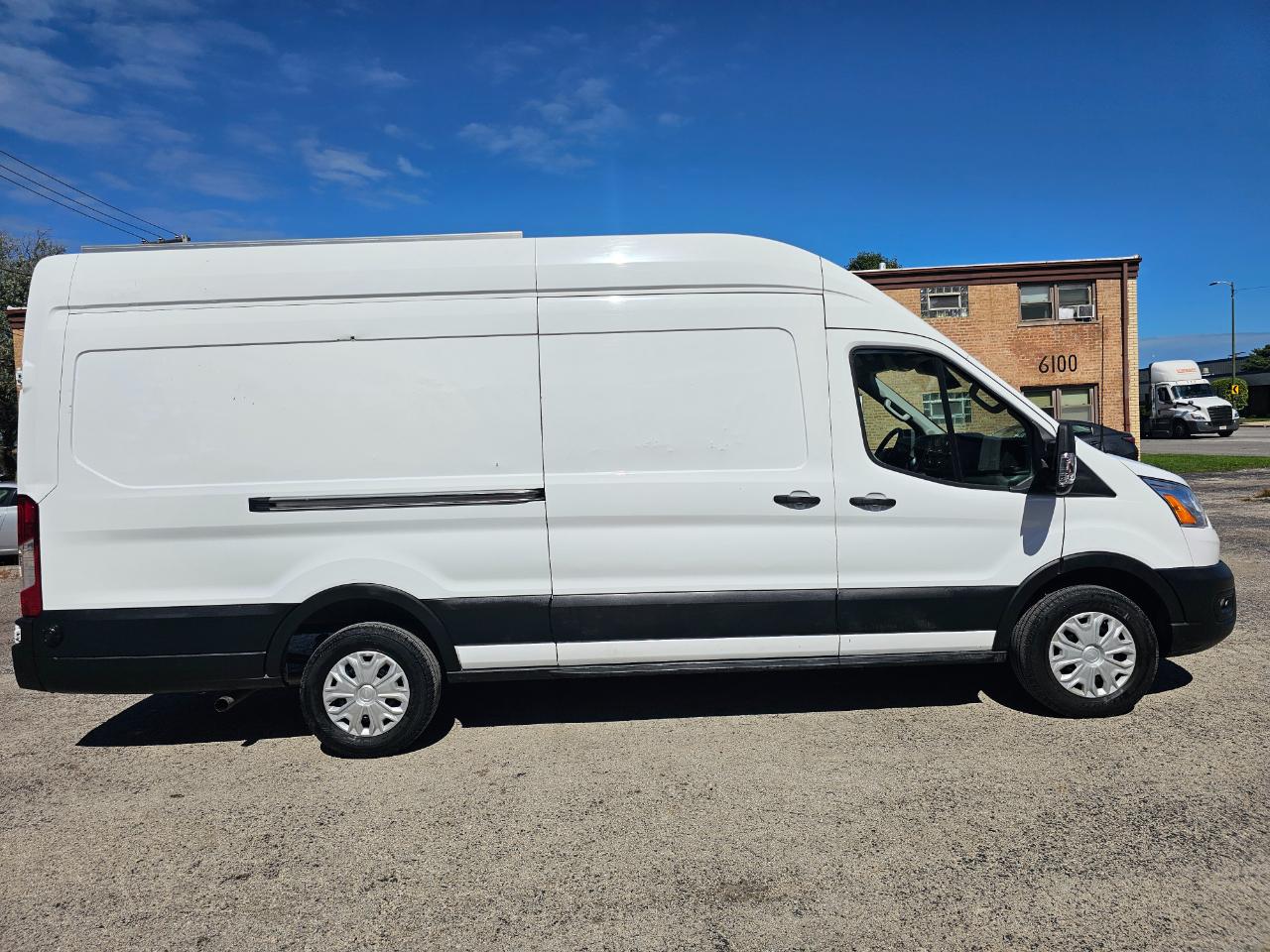 Ford Transit Cargo Van T-350 148" EL Hi Rf 9500 GVWR RWD 2021