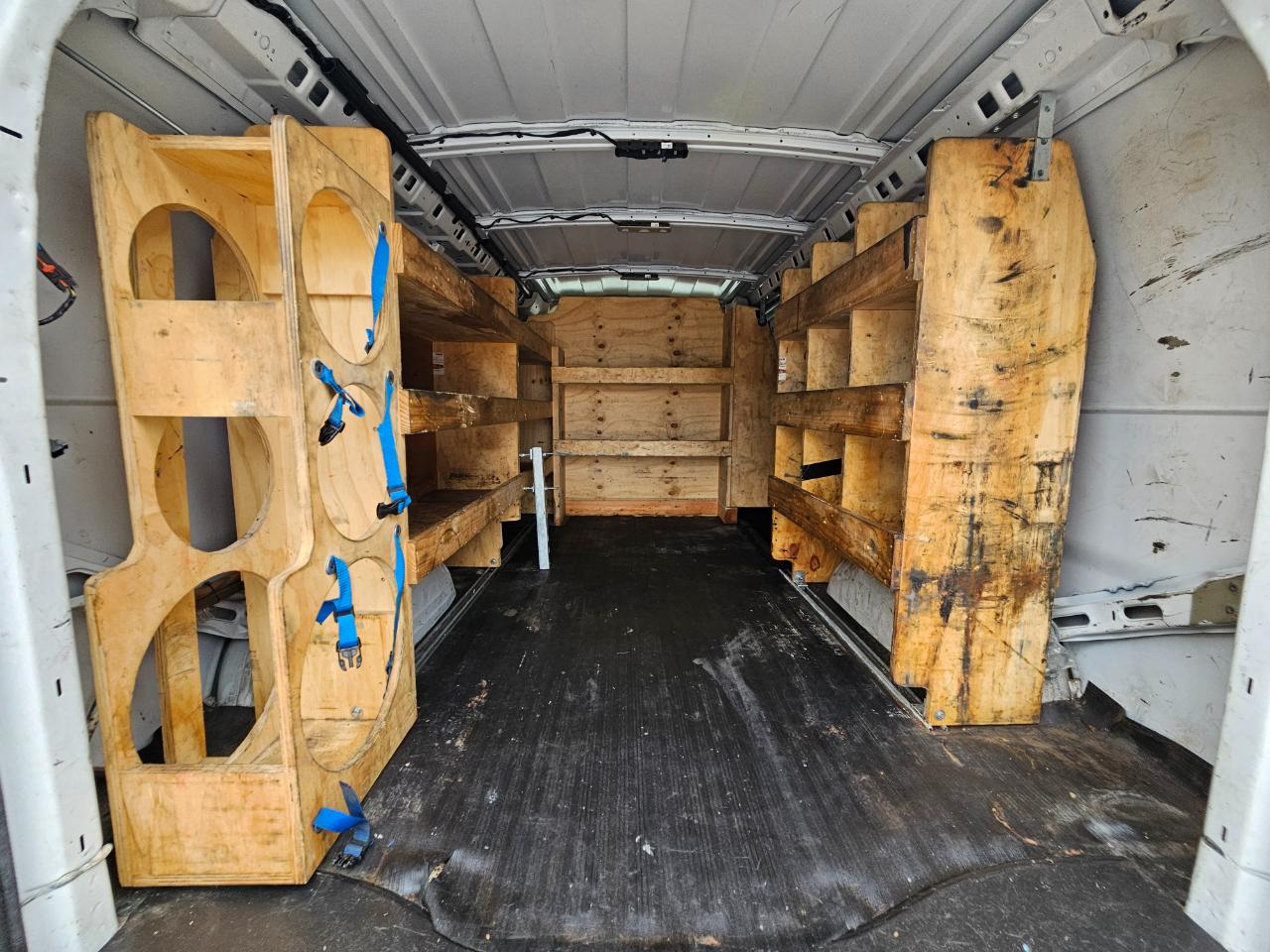 Chevrolet Express Cargo Van RWD 2500 135" 2021