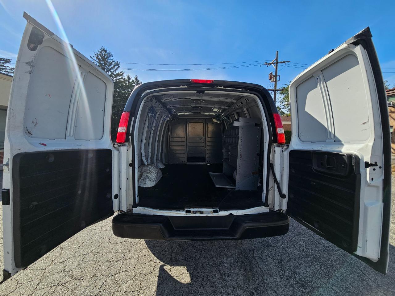 Chevrolet Express Cargo Van RWD 2500 135" 2019