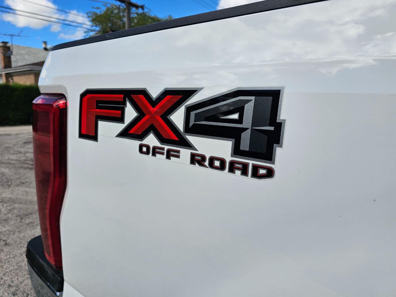 Ford Super Duty F-250 SRW XLT 4WD Reg Cab 8' Box 2019
