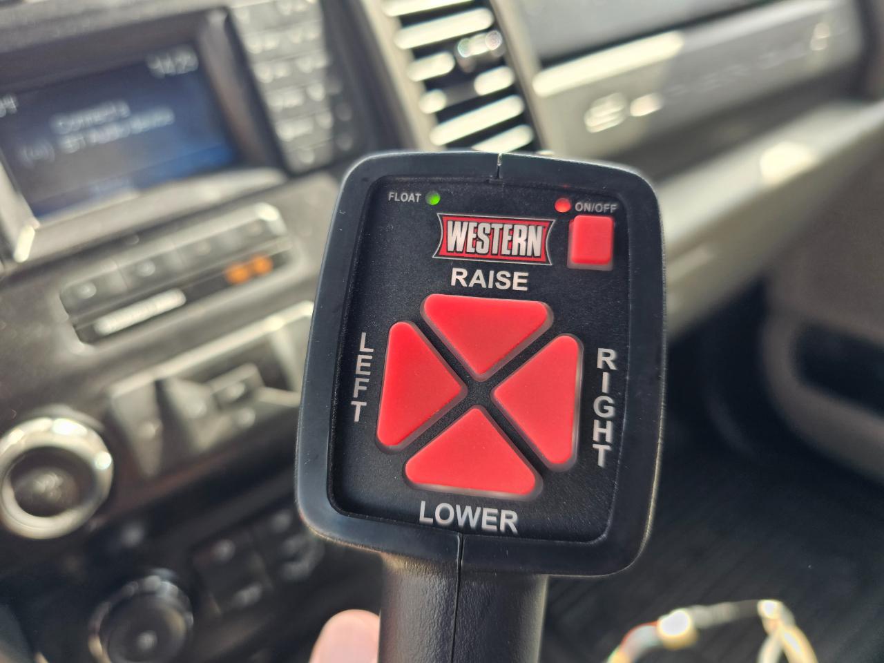 Ford Super Duty F-250 SRW XLT 4WD Reg Cab 8' Box 2019