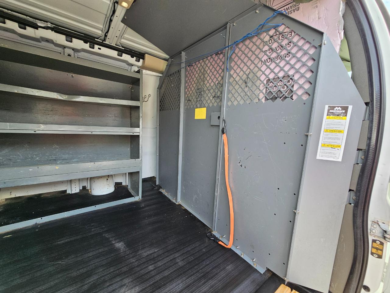 Chevrolet Express Cargo Van RWD 2500 135" 2017