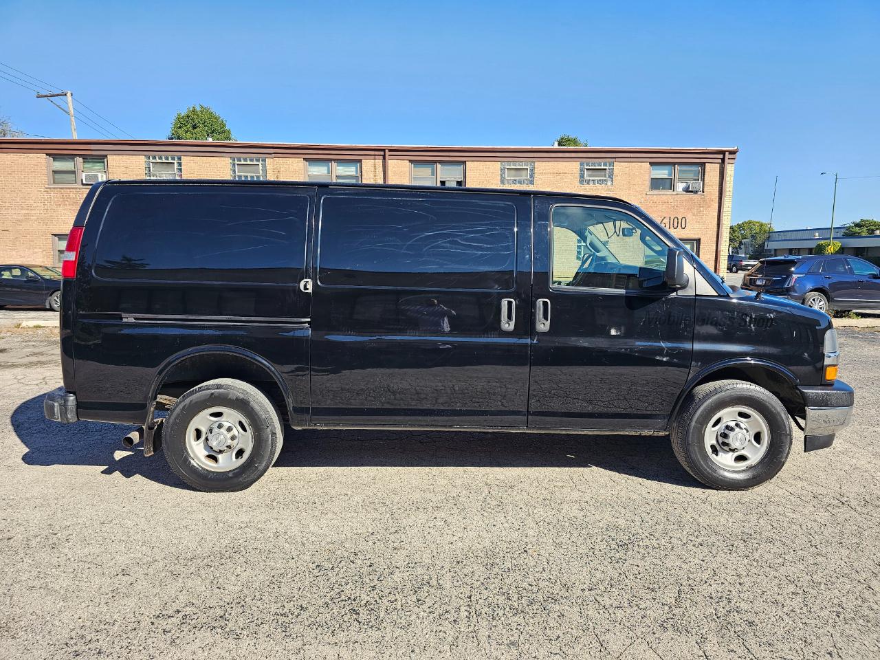 Chevrolet Express Cargo Van RWD 2500 135" 2018