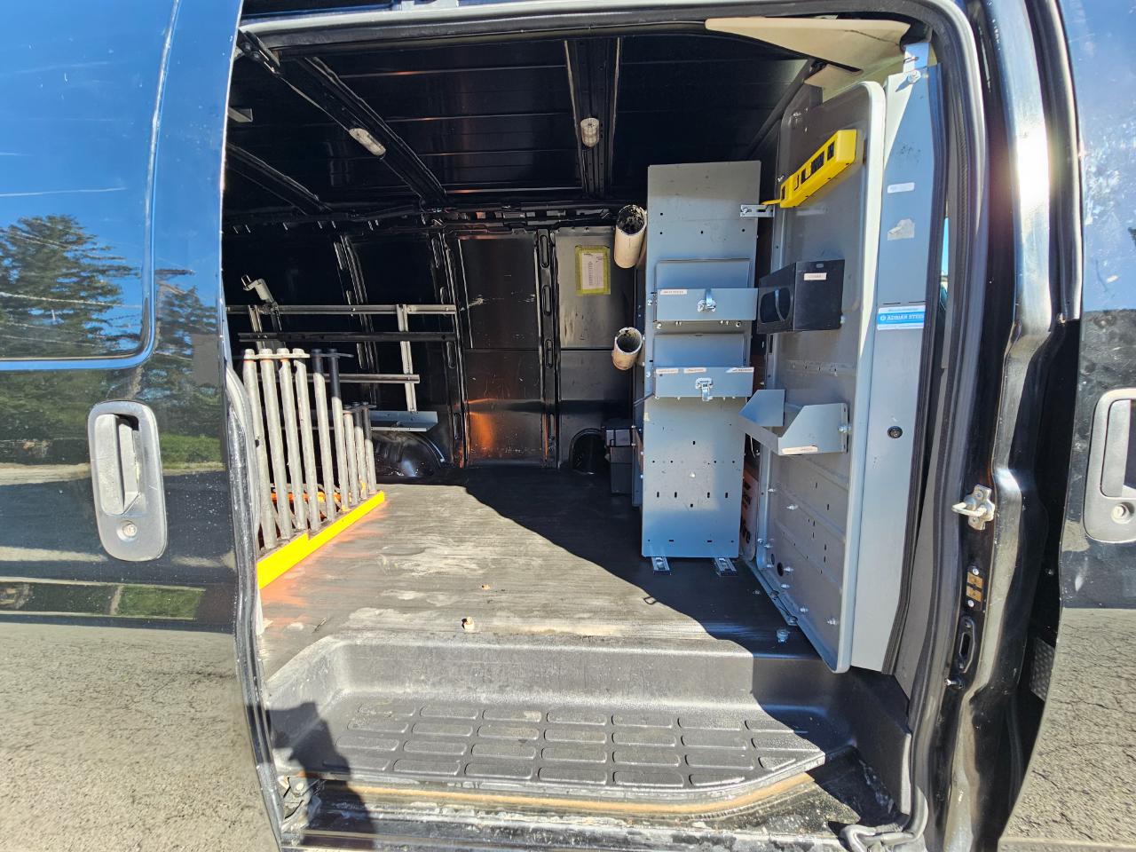 Chevrolet Express Cargo Van RWD 2500 135" 2018