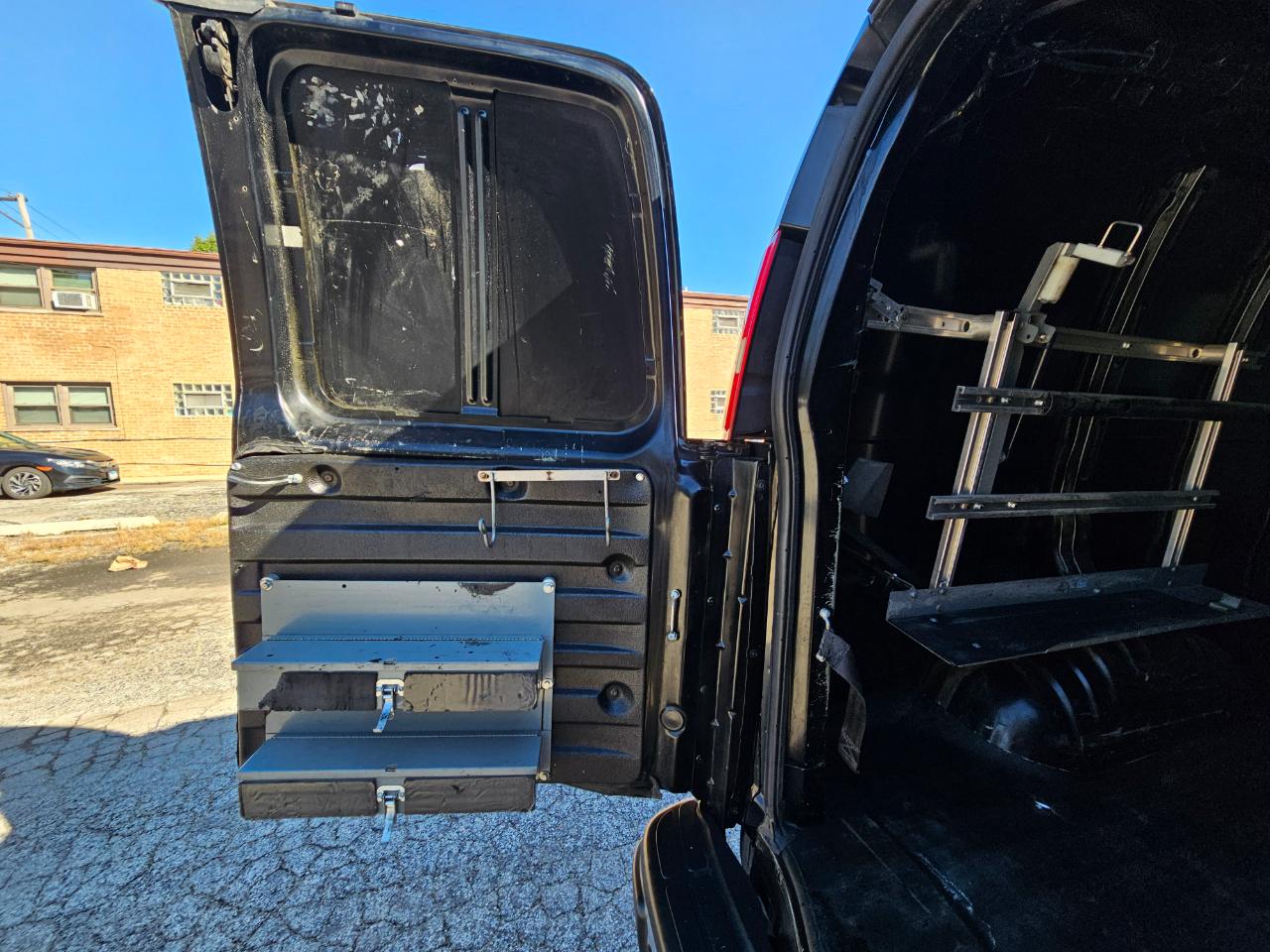 Chevrolet Express Cargo Van RWD 2500 135" 2018