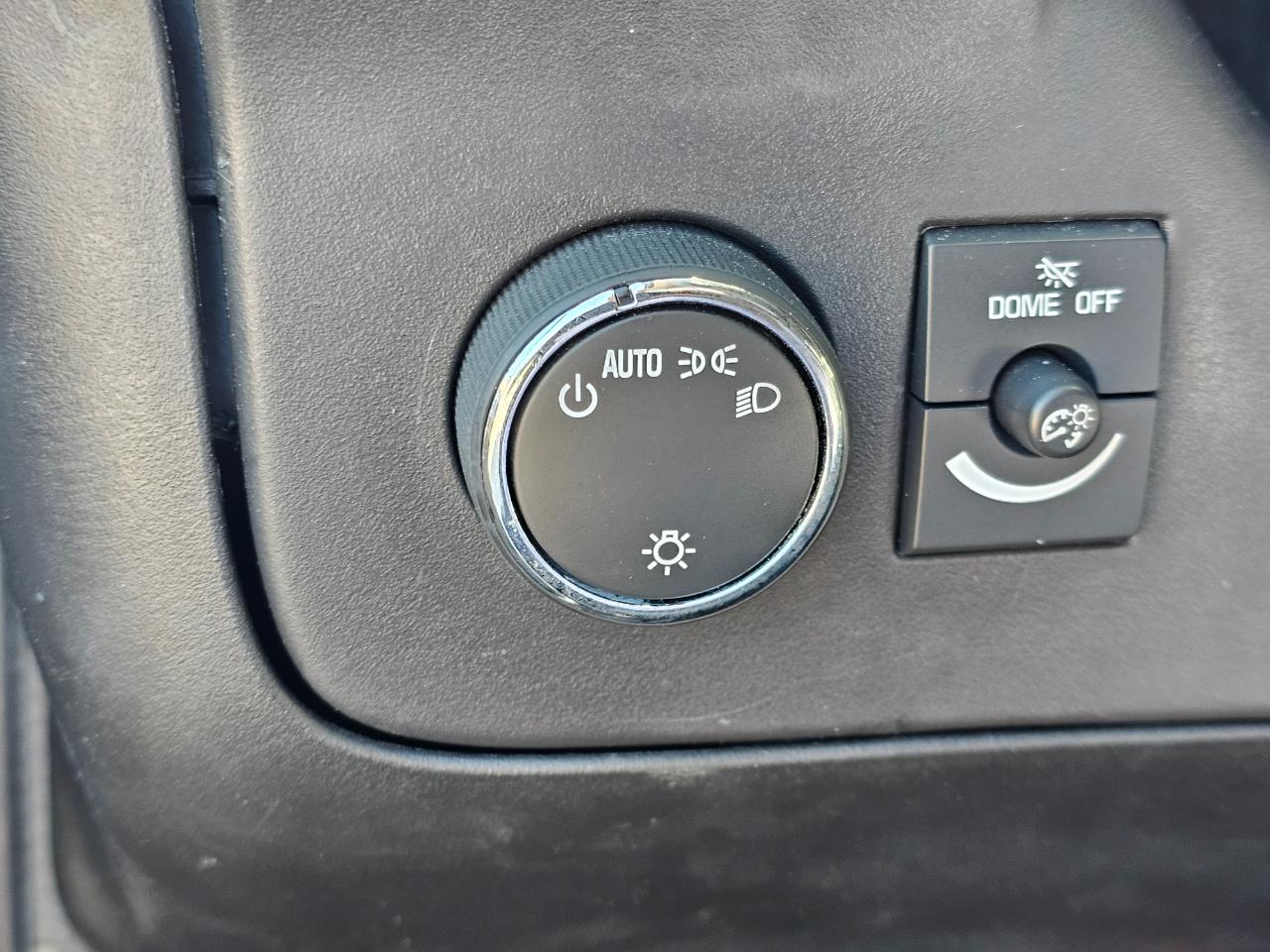 Chevrolet Express Cargo Van RWD 2500 135" 2018