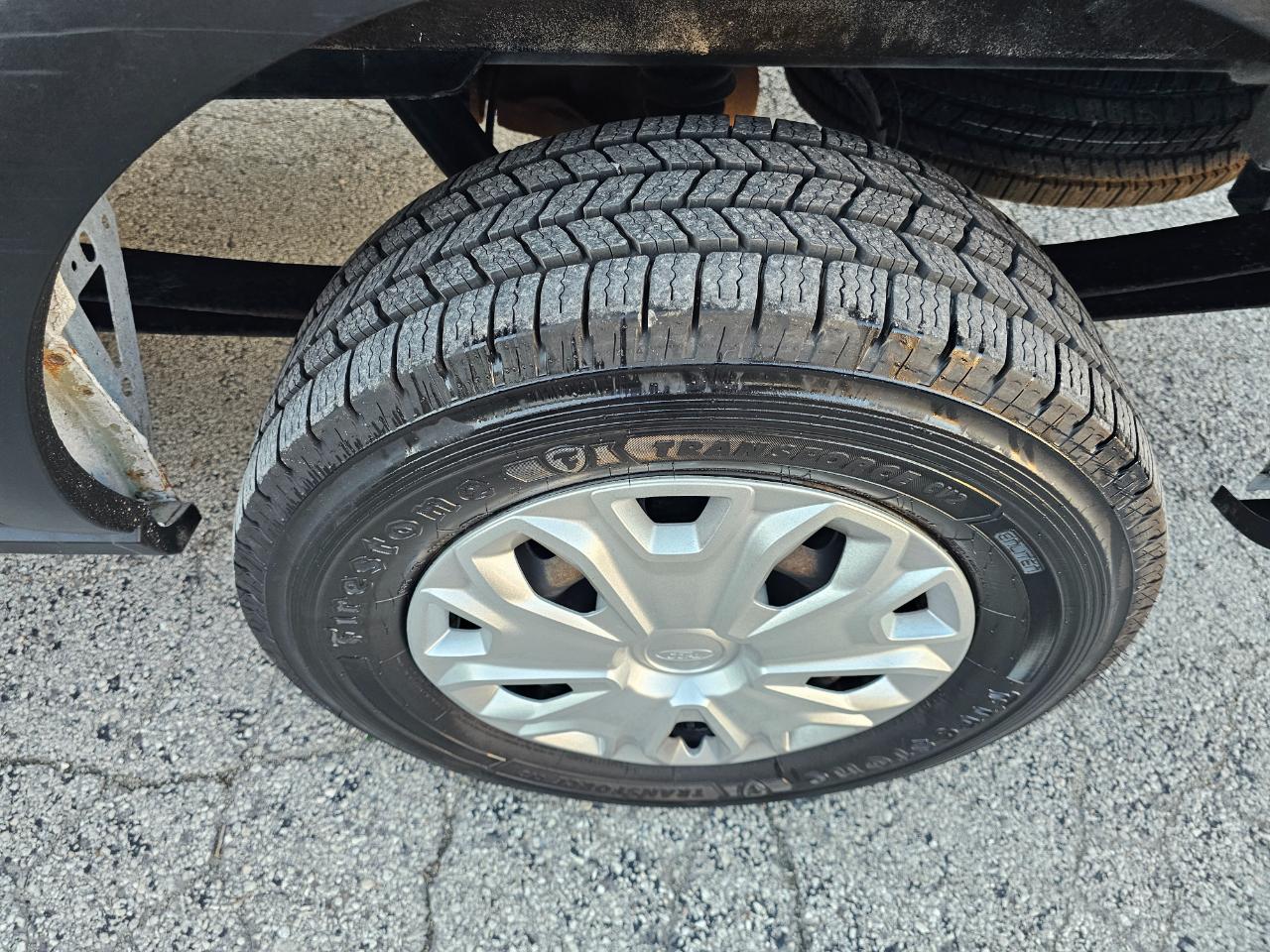Ford Transit Van T-250 148" Med Rf 9000 GVWR Sliding RH Dr 2019